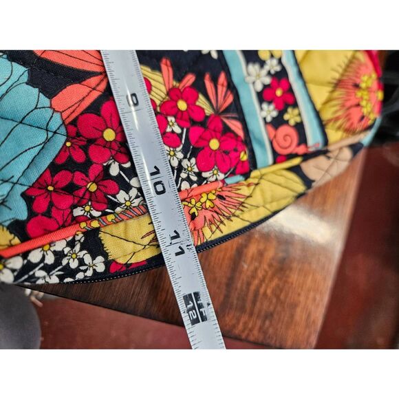 Vera Bradley Happy Snails Purse Travel Bag IPad Case Set Retired Pattern - Picture 8 of 15